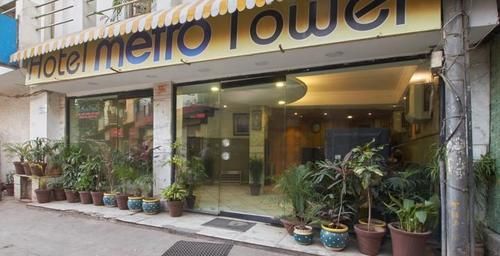 Oyo Metro Tower Near Ambience Mall Hotel New Delhi